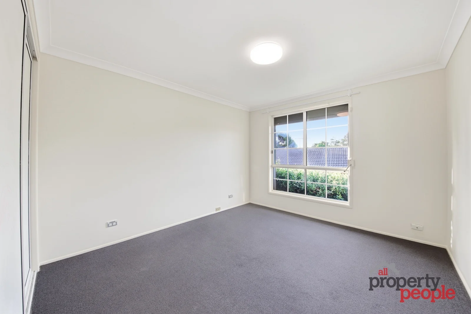 Additional image 4 of 8 Jillian Place, Macquarie Fields NSW 2564