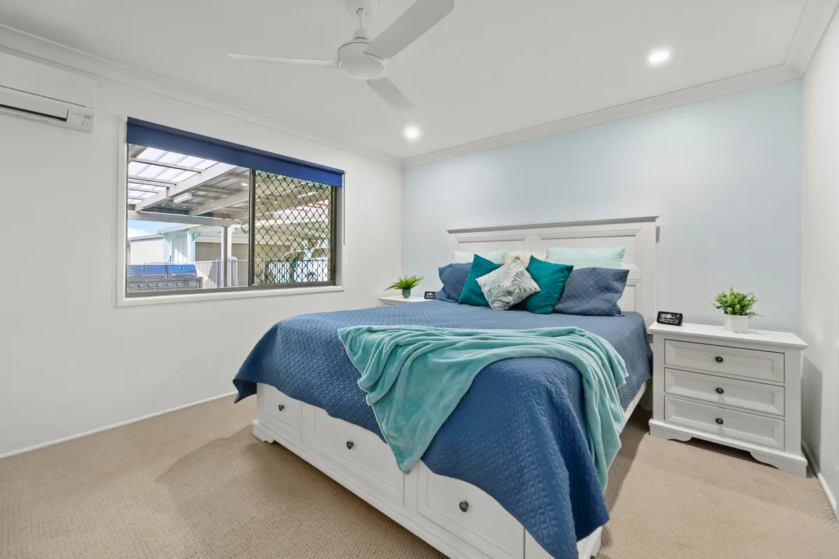 LARGE FAMILY HOME ON 1/4 ACRE BLOCK, CLOSE TO MORAYFIELD CBD, PARKS & SHOPPING - More