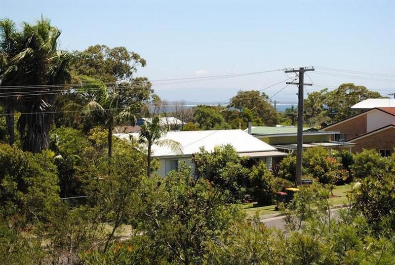 32 Crookhaven Parade, CURRARONG NSW 2540, Image 1