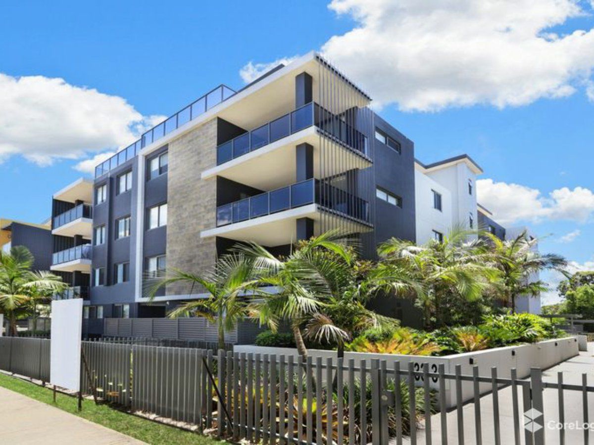 3 bedrooms Apartment / Unit / Flat in 33-39 Veron Street WENTWORTHVILLE NSW, 2145