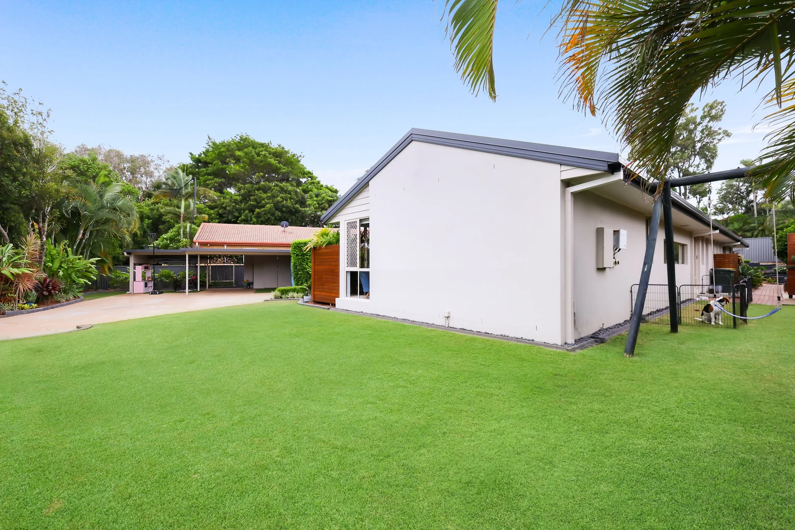 Additional image 20 of 8 Beaconsfield Drive, Burleigh Waters QLD 4220