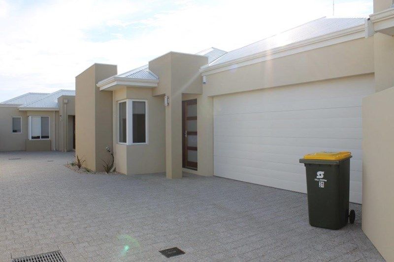3 bedrooms Townhouse in 31B Narrung Way NOLLAMARA WA, 6061
