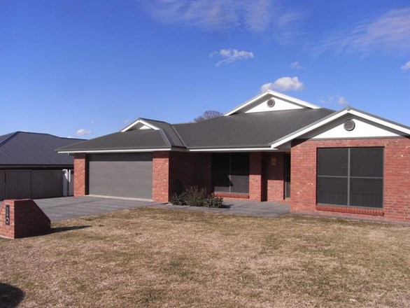 7 Maher Place, Mudgee NSW 2850