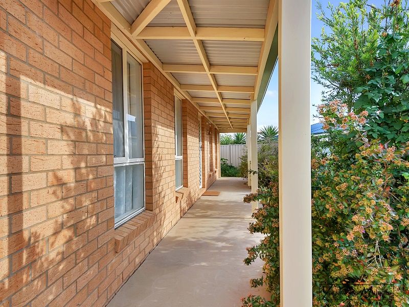 17 Lakeviews Circuit, Yarrawonga VIC 3730, Image 1