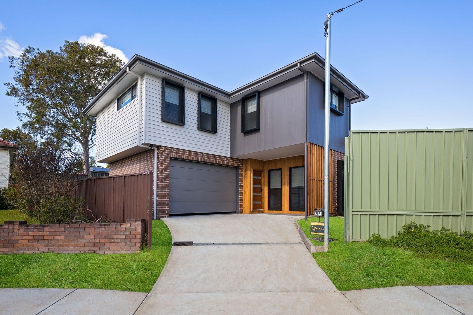 3 bedrooms House in 25 Queen Street WARATAH NSW, 2298