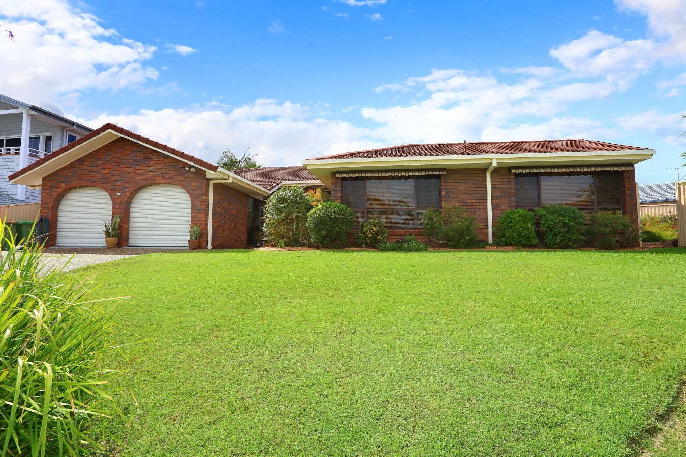 28 Rangeview Court, Burleigh Waters QLD 4220 Domain