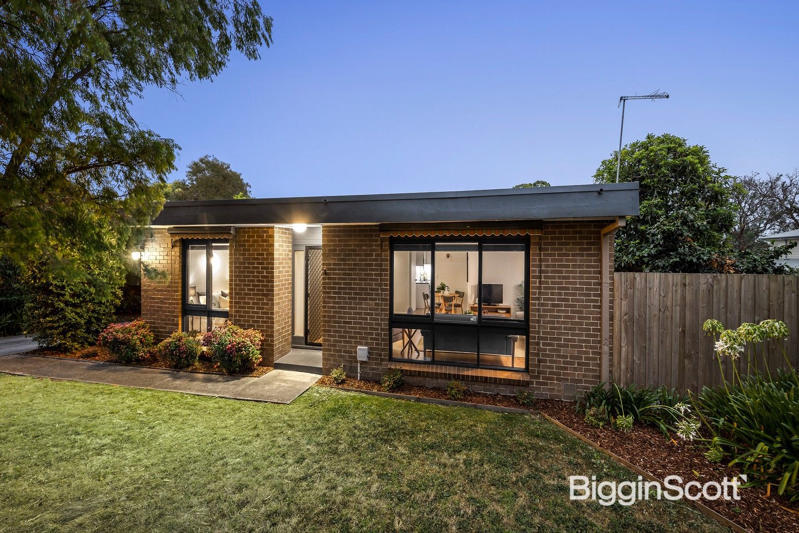 1/5 Rotherwood Ave, Mitcham VIC 3132, Image 0