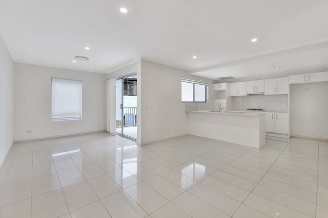 216/23 Robinson Place Kelvin Grove 4059 - Image 4