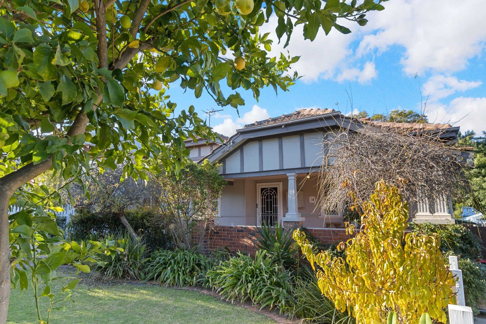 3 bedrooms House in 51 Roberts Street BAYSWATER WA, 6053