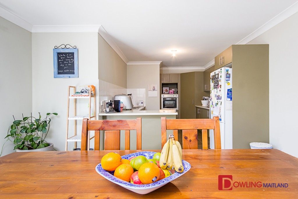 3/6 Howe Place, Raworth NSW 2321, Image 2