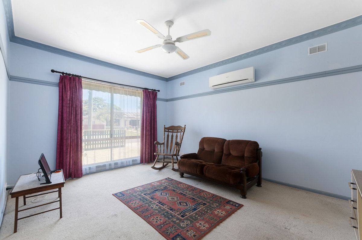 2 Templeton Street, Sale VIC 3850, Image 2