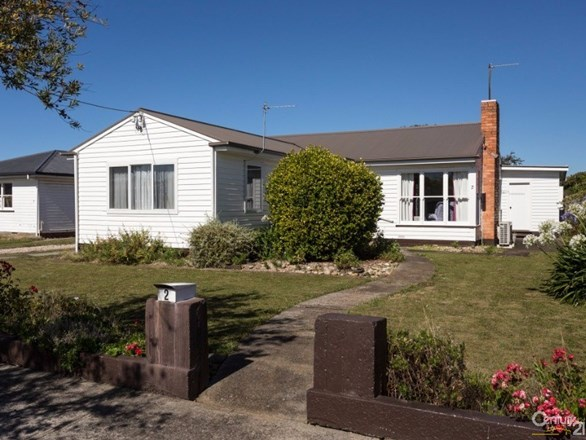 2 Lindsay Place, Devonport TAS 7310