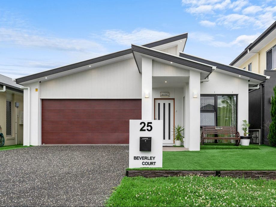 4 bedrooms House in 25 Beverley Court GRIFFIN QLD, 4503