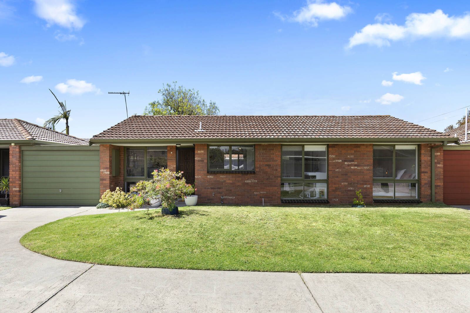 2/23 Cross Road, Chelsea VIC 3196, Image 0