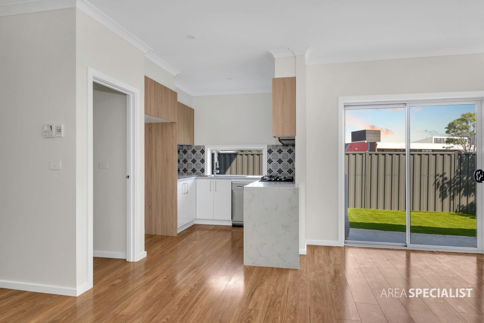 45 Parramatta Road, Werribee VIC 3030, Image 2