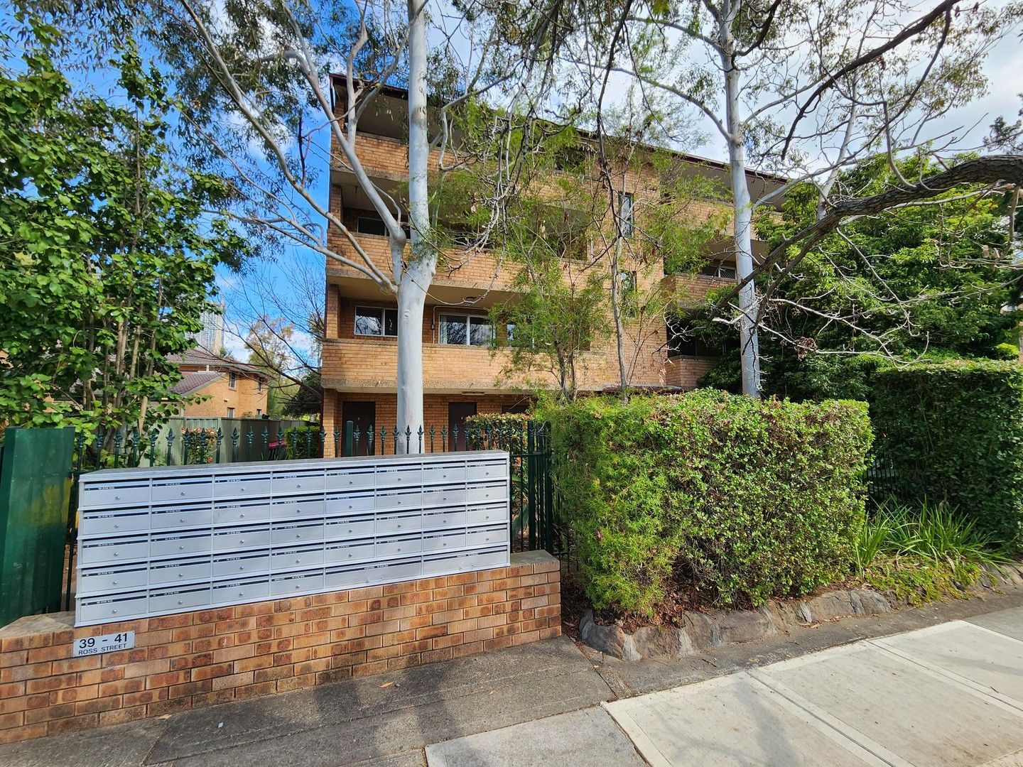 2 bedrooms Apartment / Unit / Flat in 32/39-41 Ross Street NORTH PARRAMATTA NSW, 2151