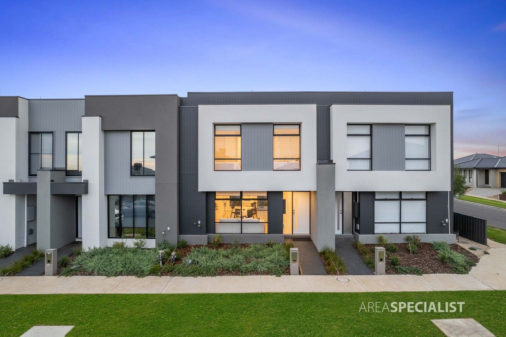 3 bedrooms House in 36 Cressy Street WERRIBEE VIC, 3030