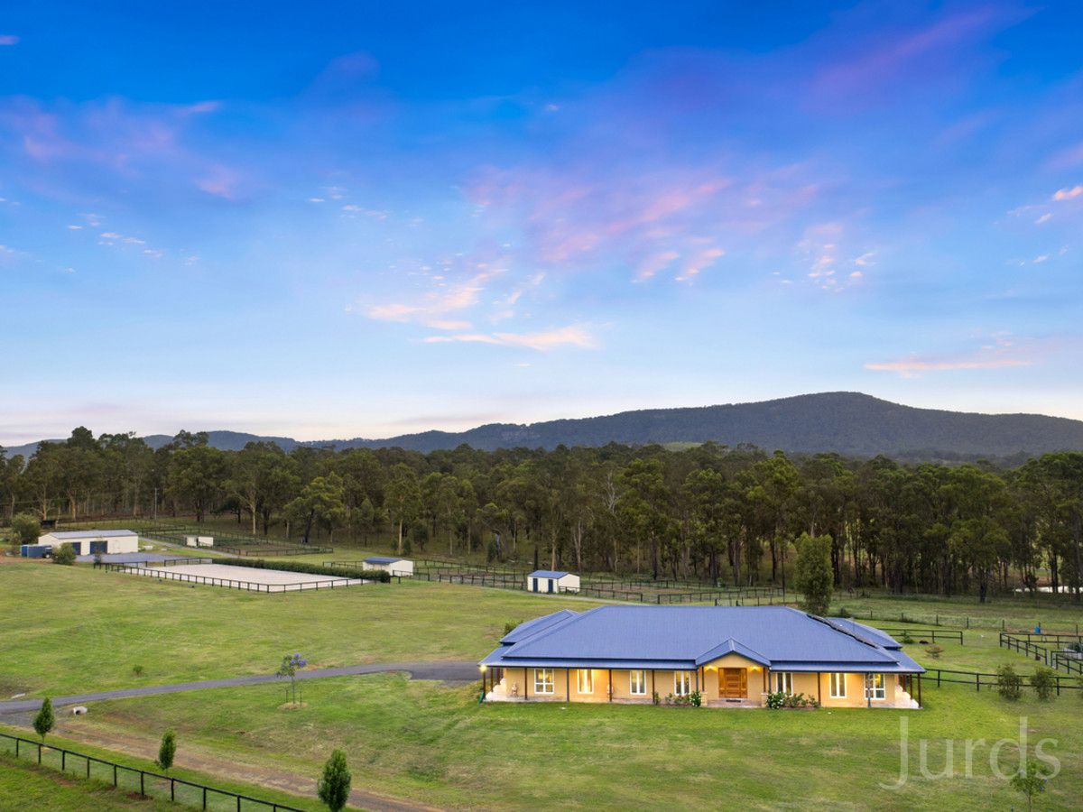 5 bedrooms Rural in 28 Marrowbone Road POKOLBIN NSW, 2320