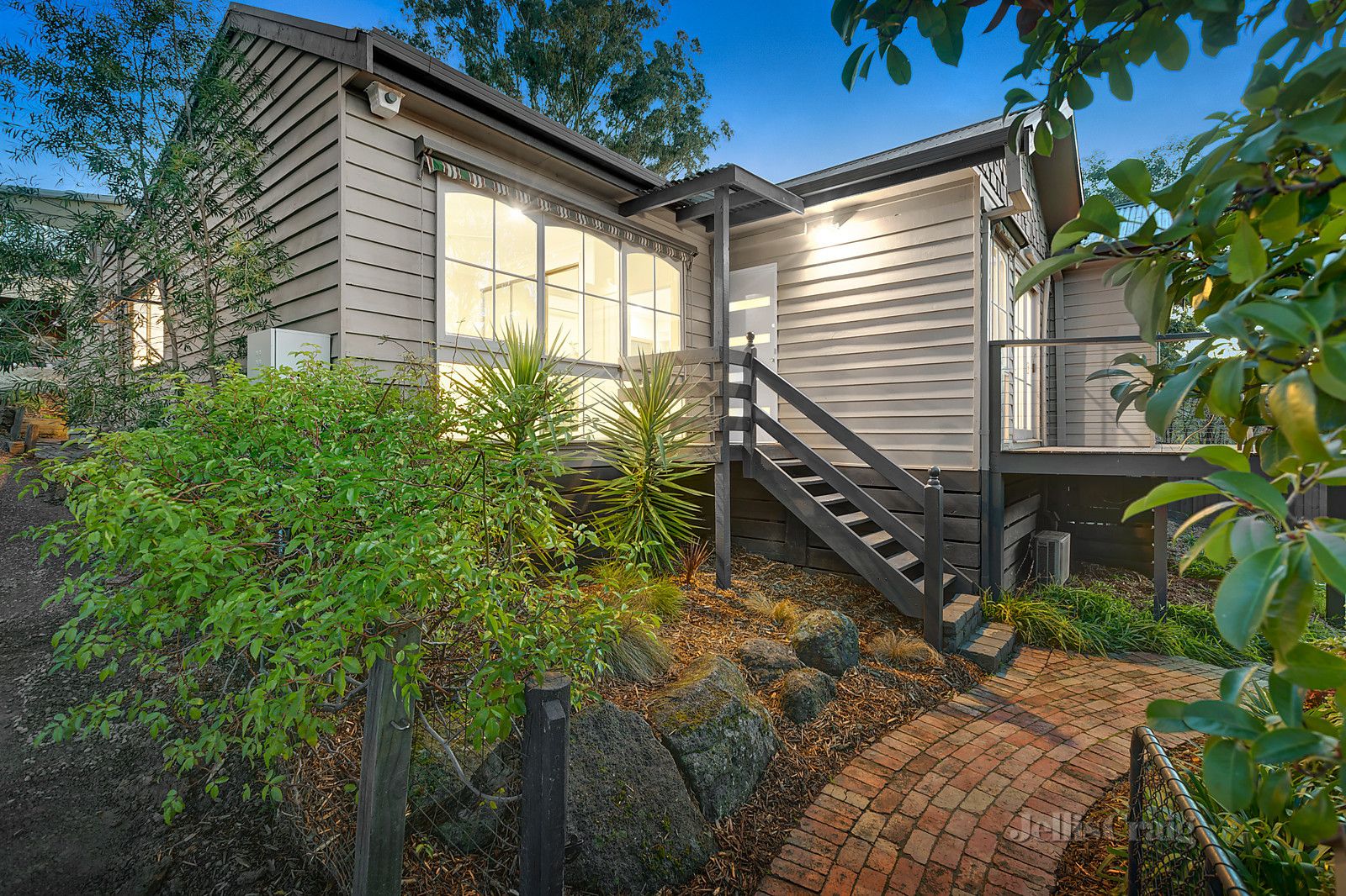 23 Warrington Crescent, Wattle Glen VIC 3096, Image 1