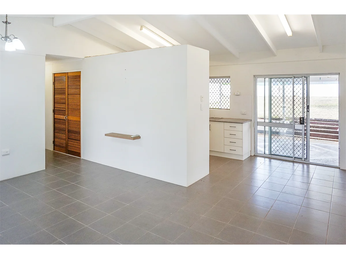 Additional image 5 of 17 Windarra Street, Woree QLD 4868