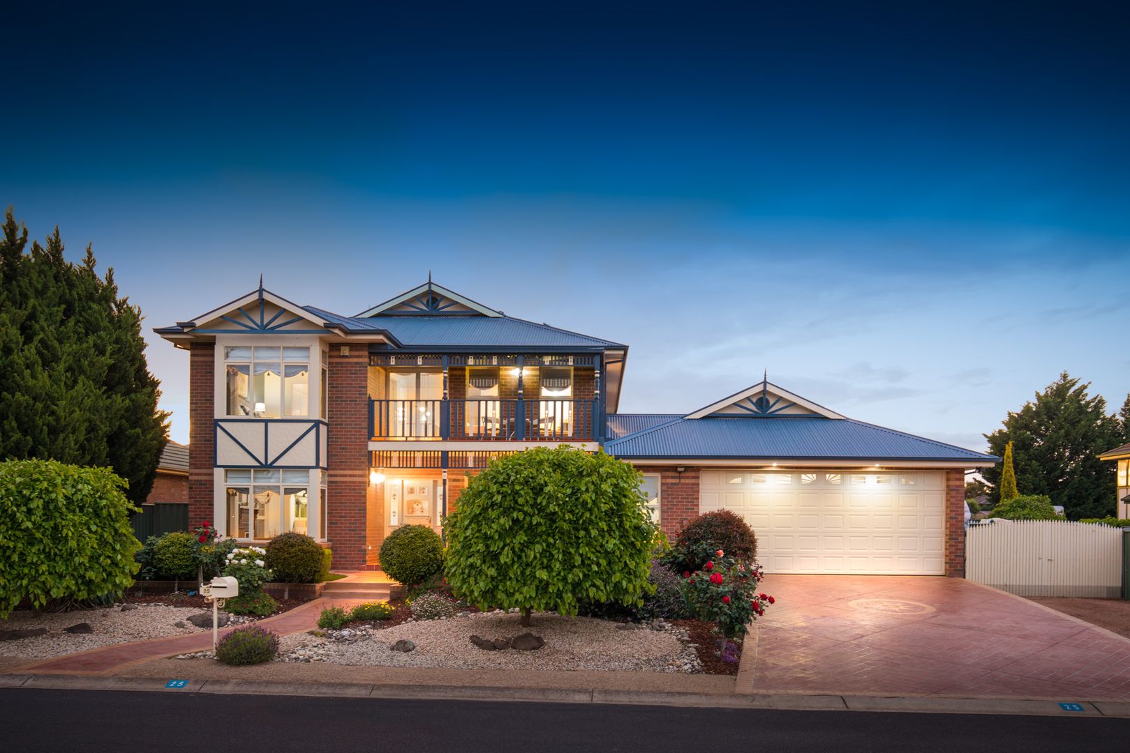 25 Lollipop Drive, Wyndham Vale Property History & Address Research