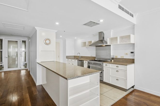 502/212-214 Marine Parade Labrador 4215 - Image 6