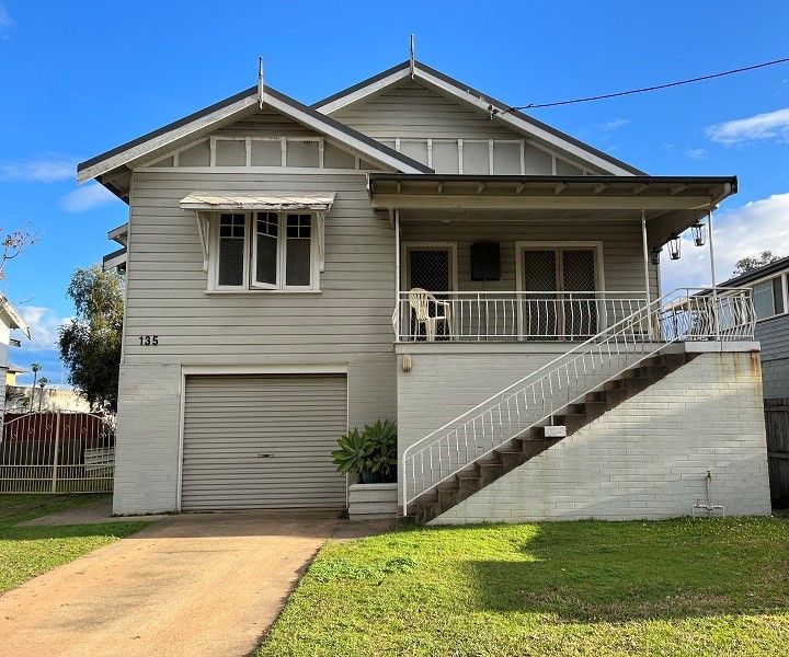 5 bedrooms House in 135 OLIVER GRAFTON NSW, 2460