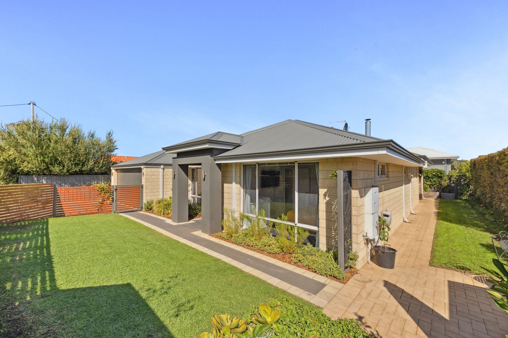 47 Stratton Street, Hamilton Hill WA 6163, Image 2