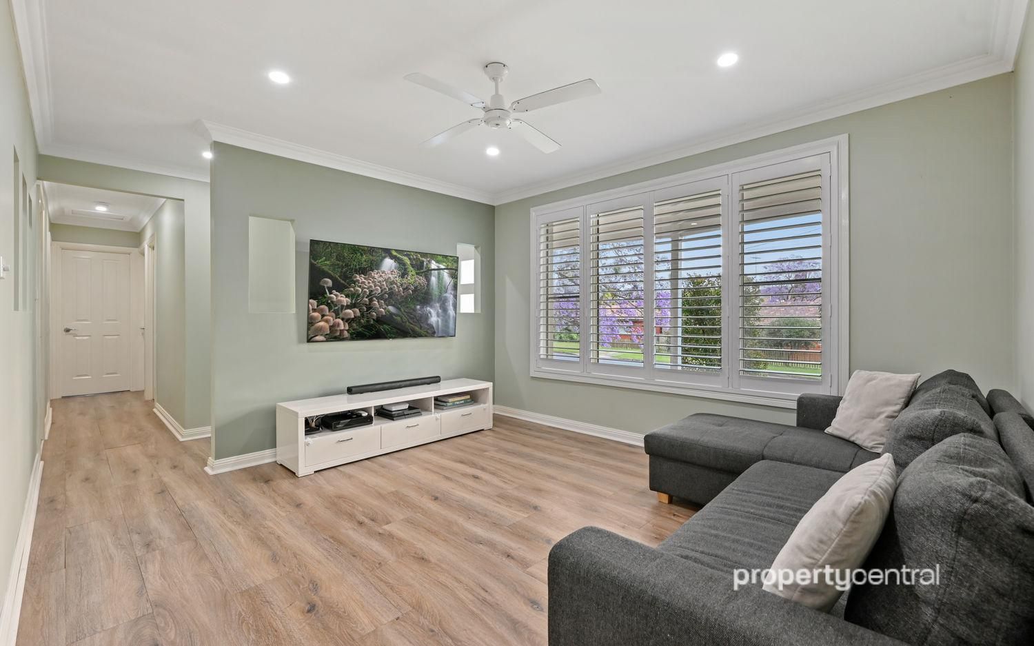 10 Mazepa Avenue, South Penrith NSW 2750, Image 1