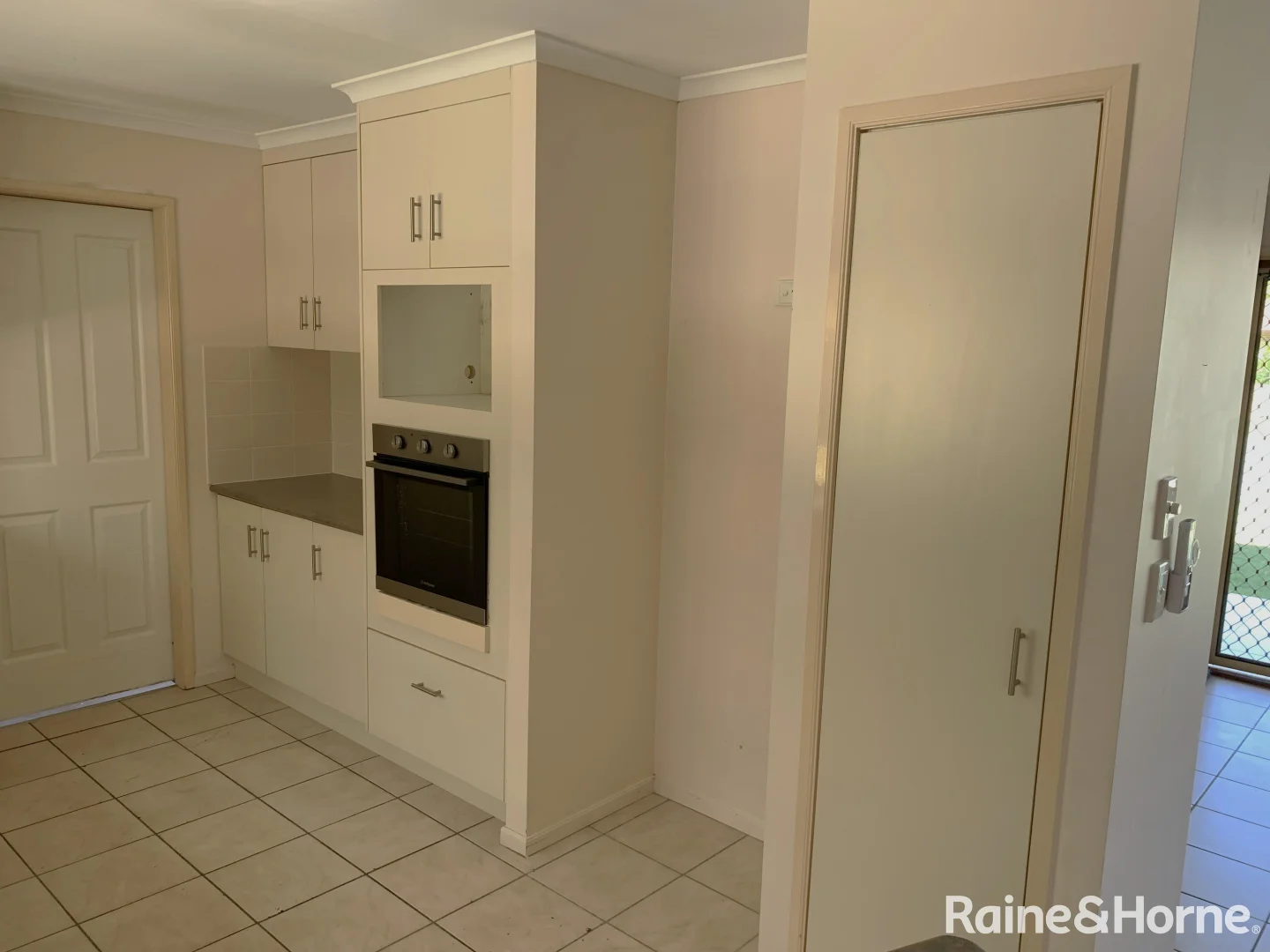 Additional image 5 of 28 Clarance Drive, New Auckland QLD 4680