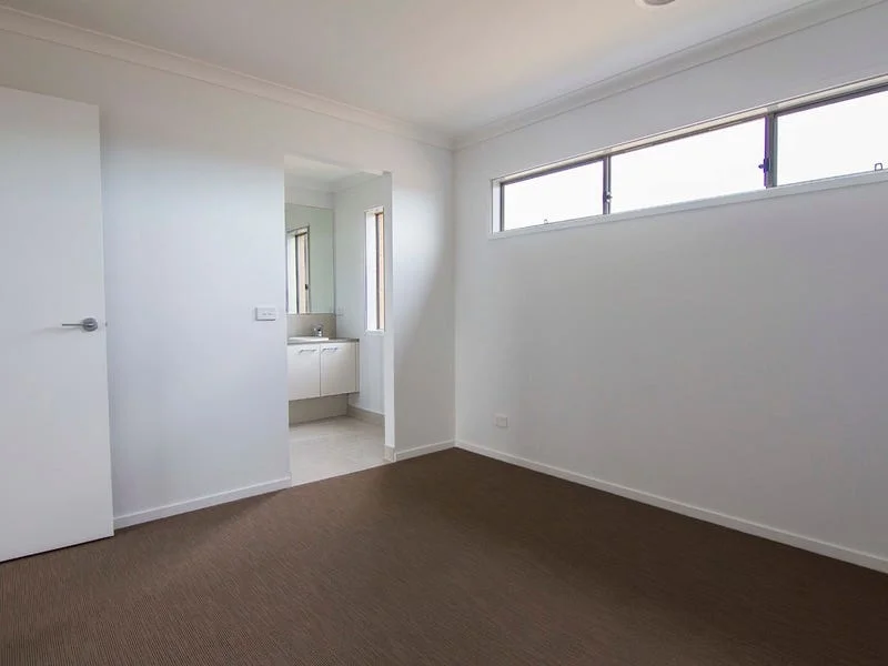 Additional image 6 of 100 Armstrong Boulevard, Mount Duneed VIC 3217