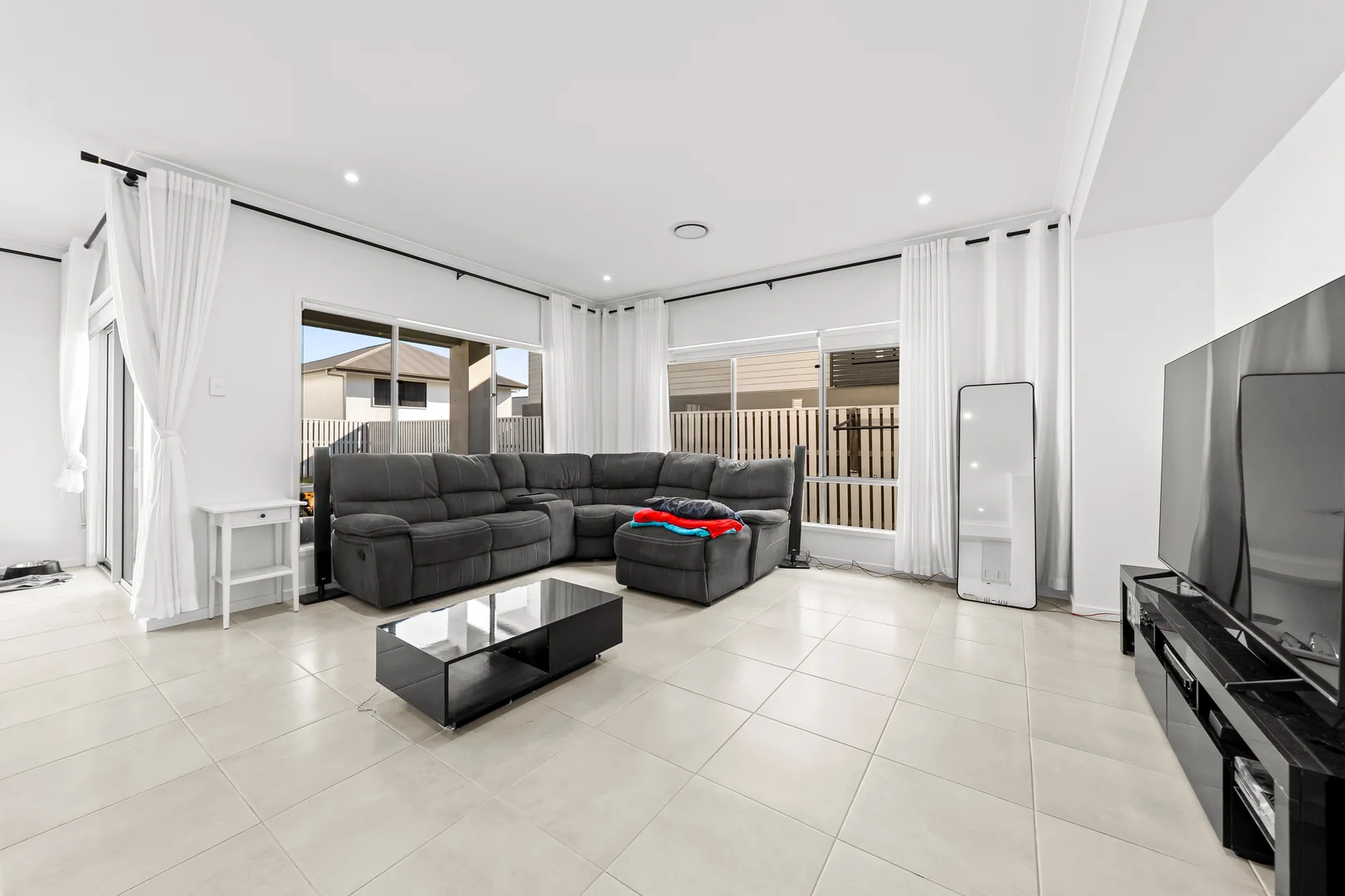 Additional image 6 of 8 Lakeshore Crescent, Willawong QLD 4110