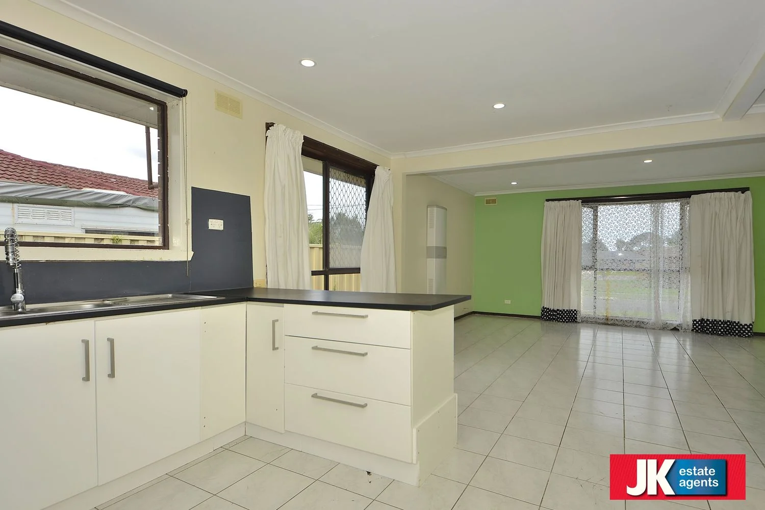 Additional image 4 of 13 Tamarind Crescent, Werribee VIC 3030