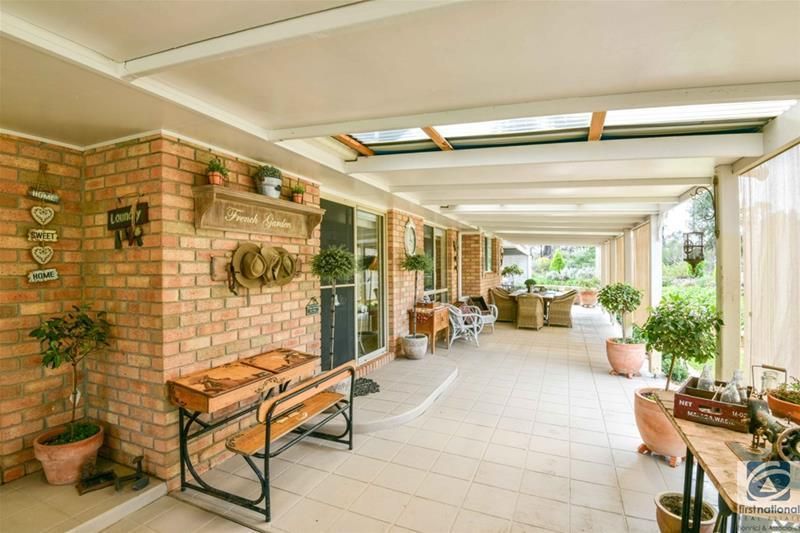 25 North Road, Chiltern VIC 3683, Image 1