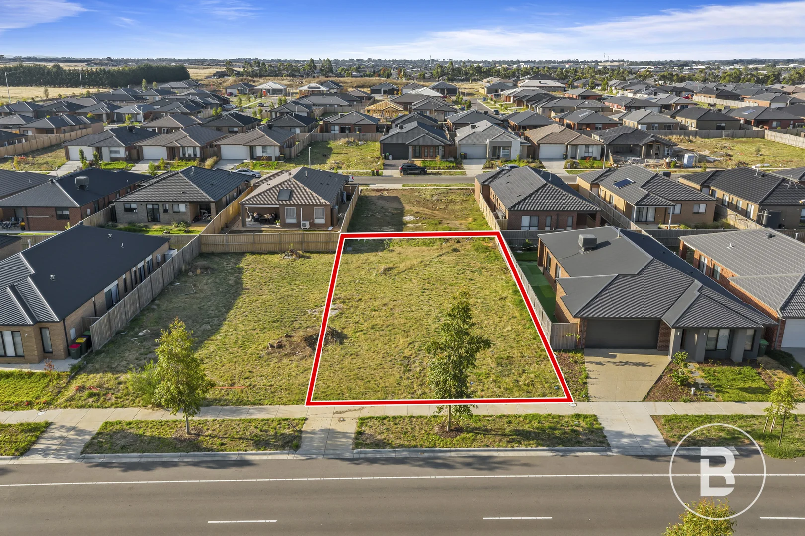 Additional image 4 of 100 Sundance Boulevard, Winter Valley VIC 3358