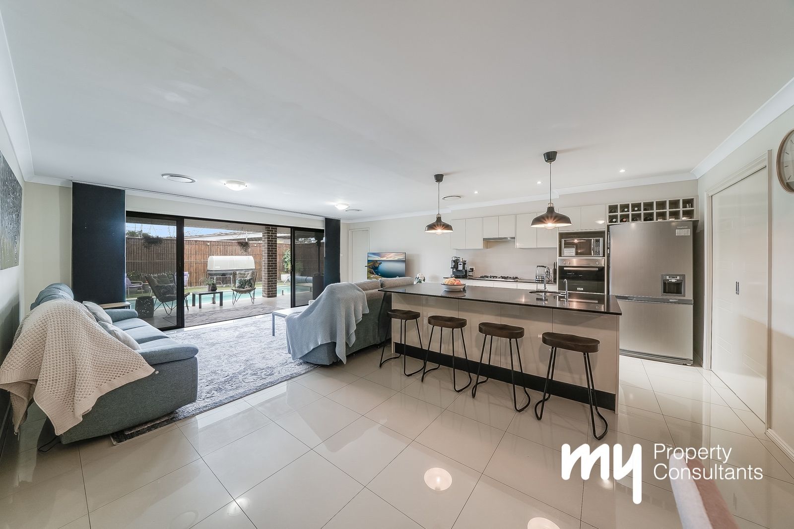 3 Minstrel Street, Glenfield NSW 2167, Image 2