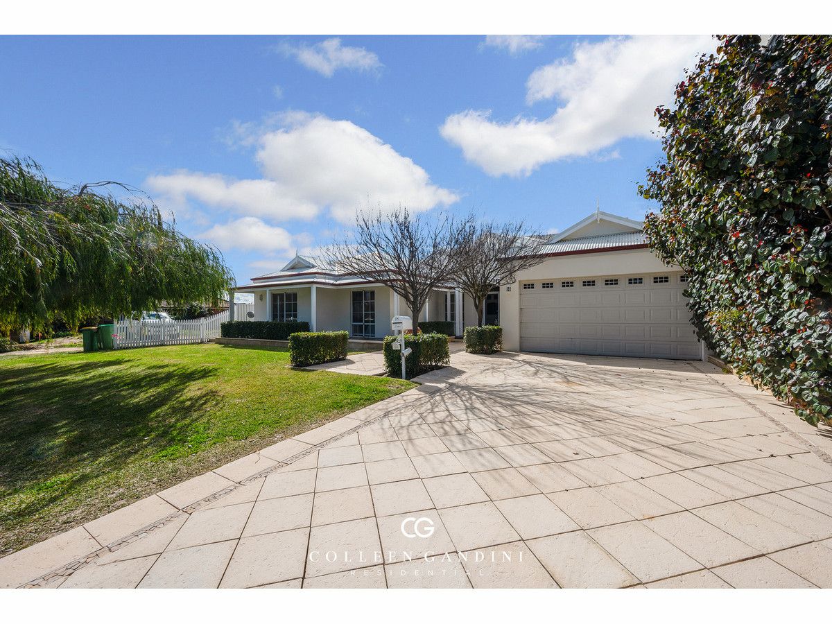 4 bedrooms House in 64 Tain Street ARDROSS WA, 6153