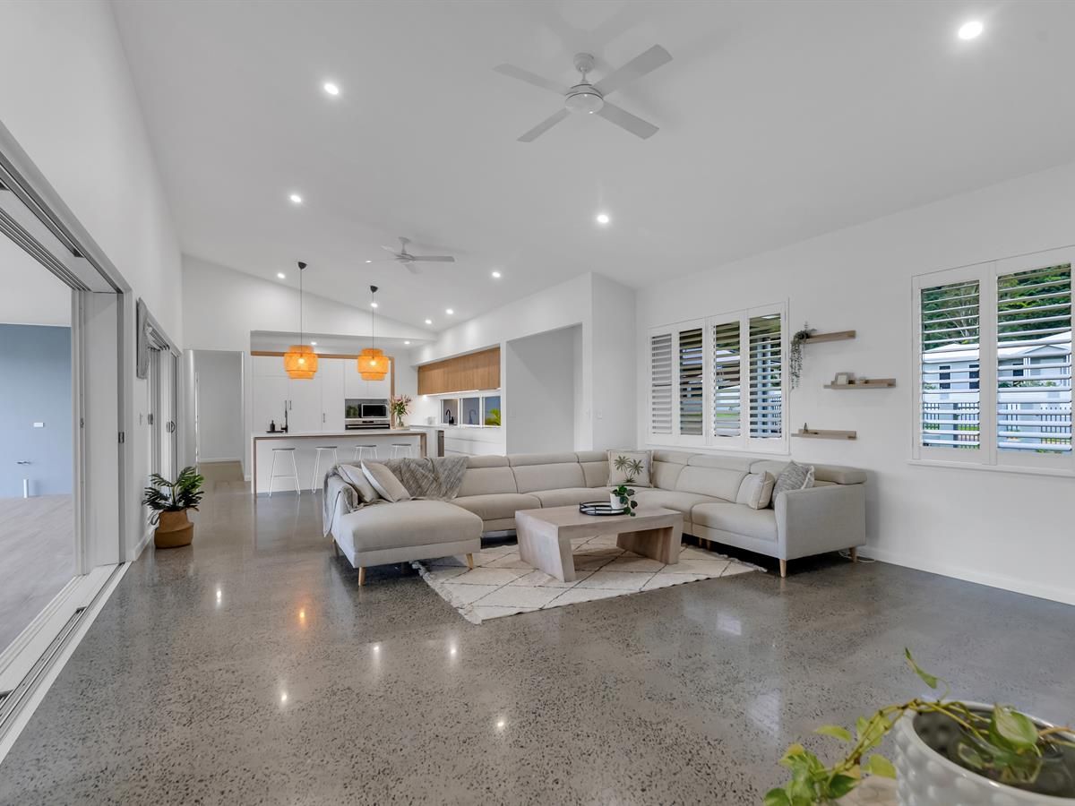 48-50 Bellmere Lane, Redlynch QLD 4870, Image 2