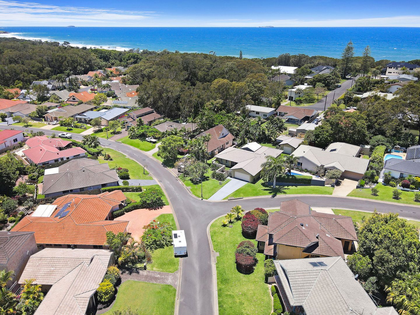 17 Bluewater Place, Sapphire Beach Property History & Address