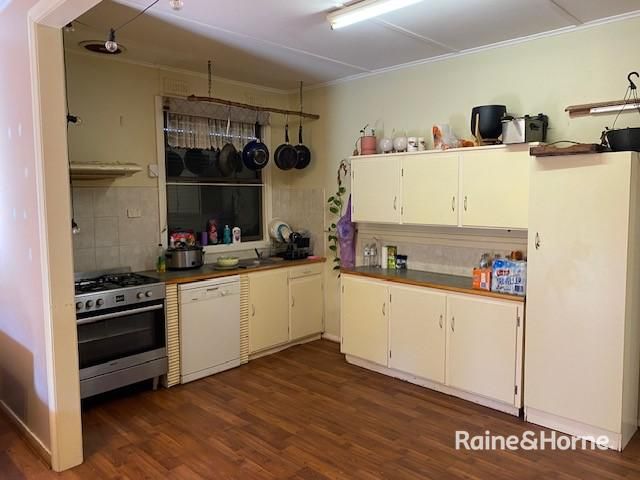 6 Fuss Street, Cummins SA 5631, Image 1