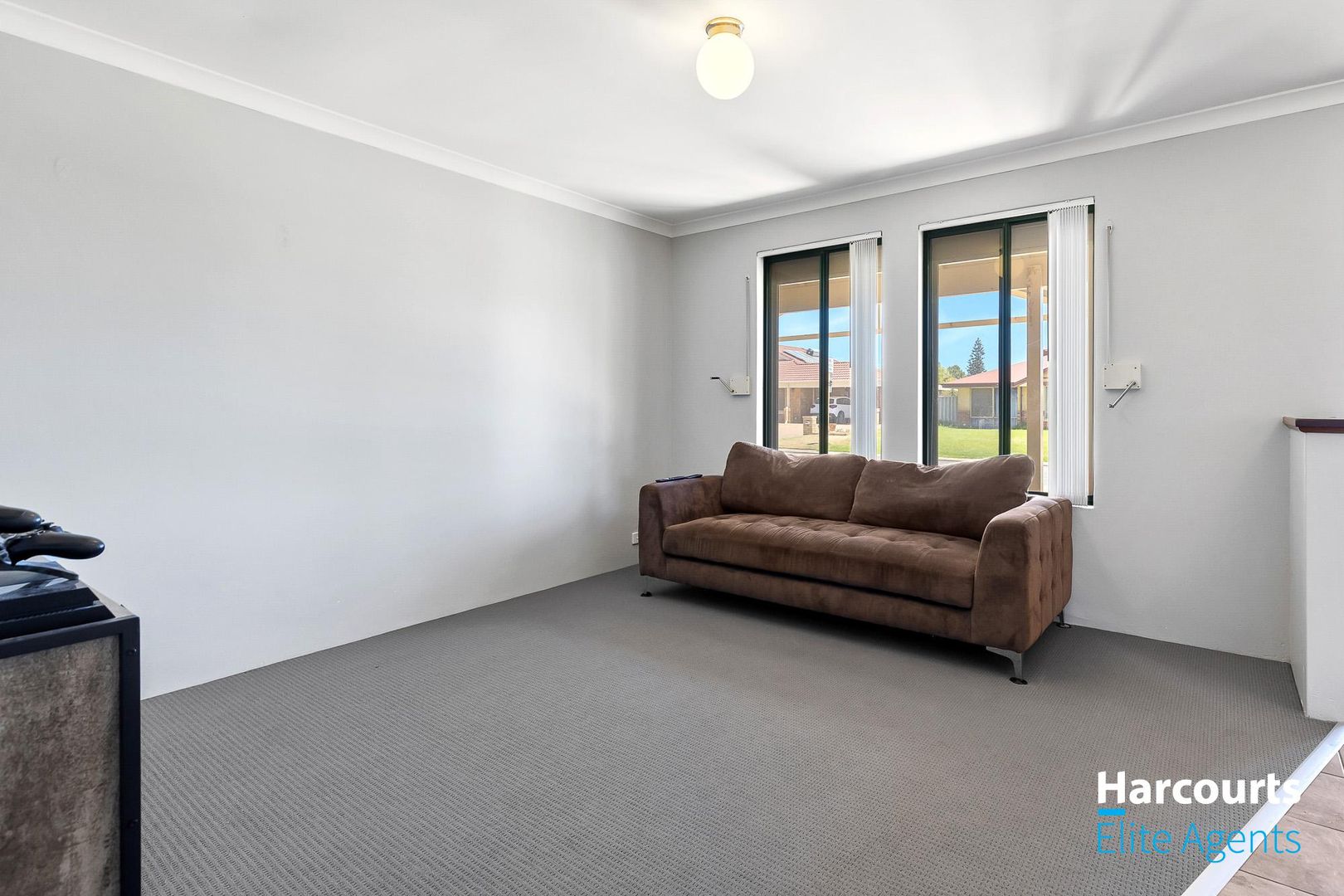 3 Grenadier Court, Warnbro WA 6169, Image 2