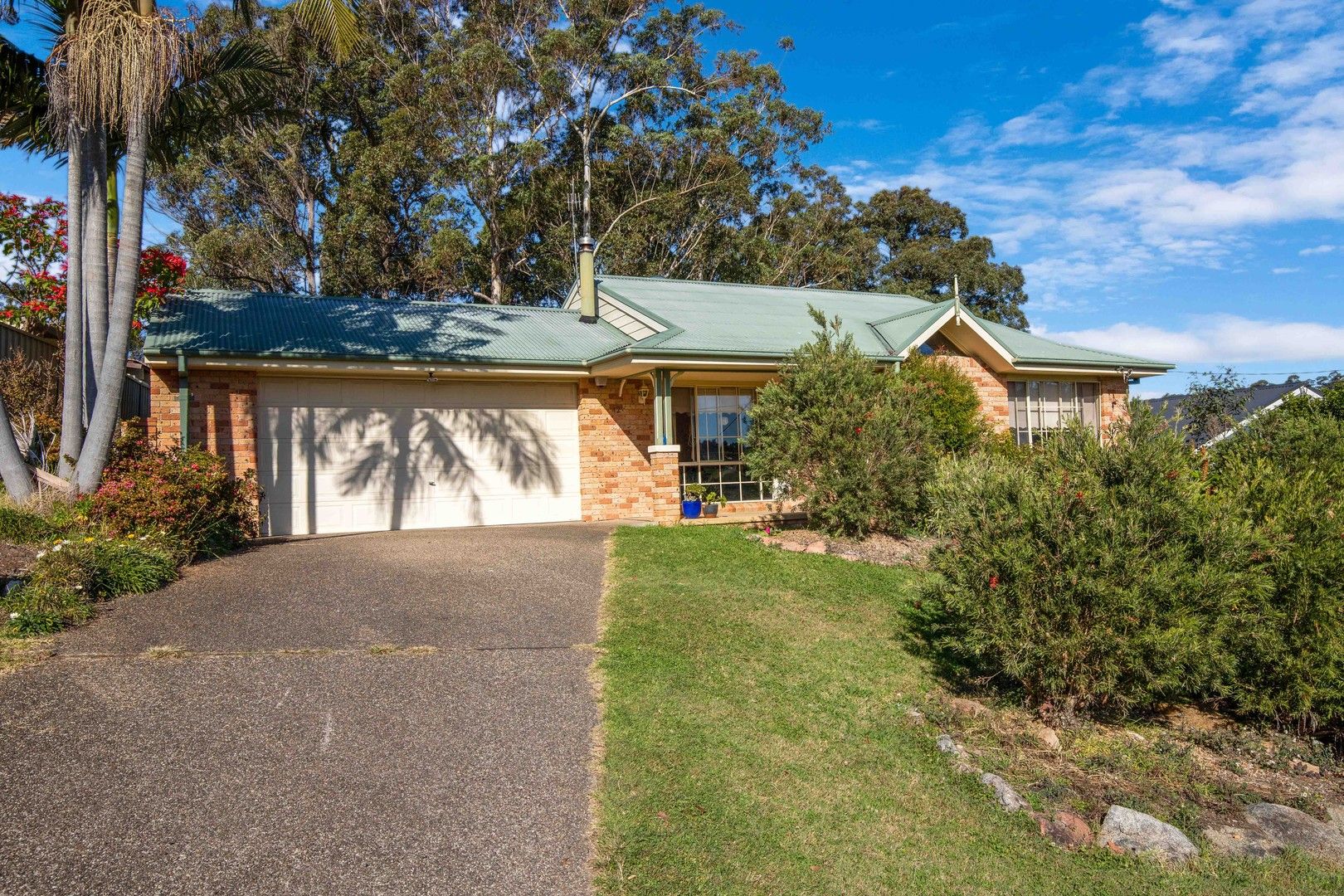 42 Hilltop Crescent, Surf Beach NSW 2536 Domain