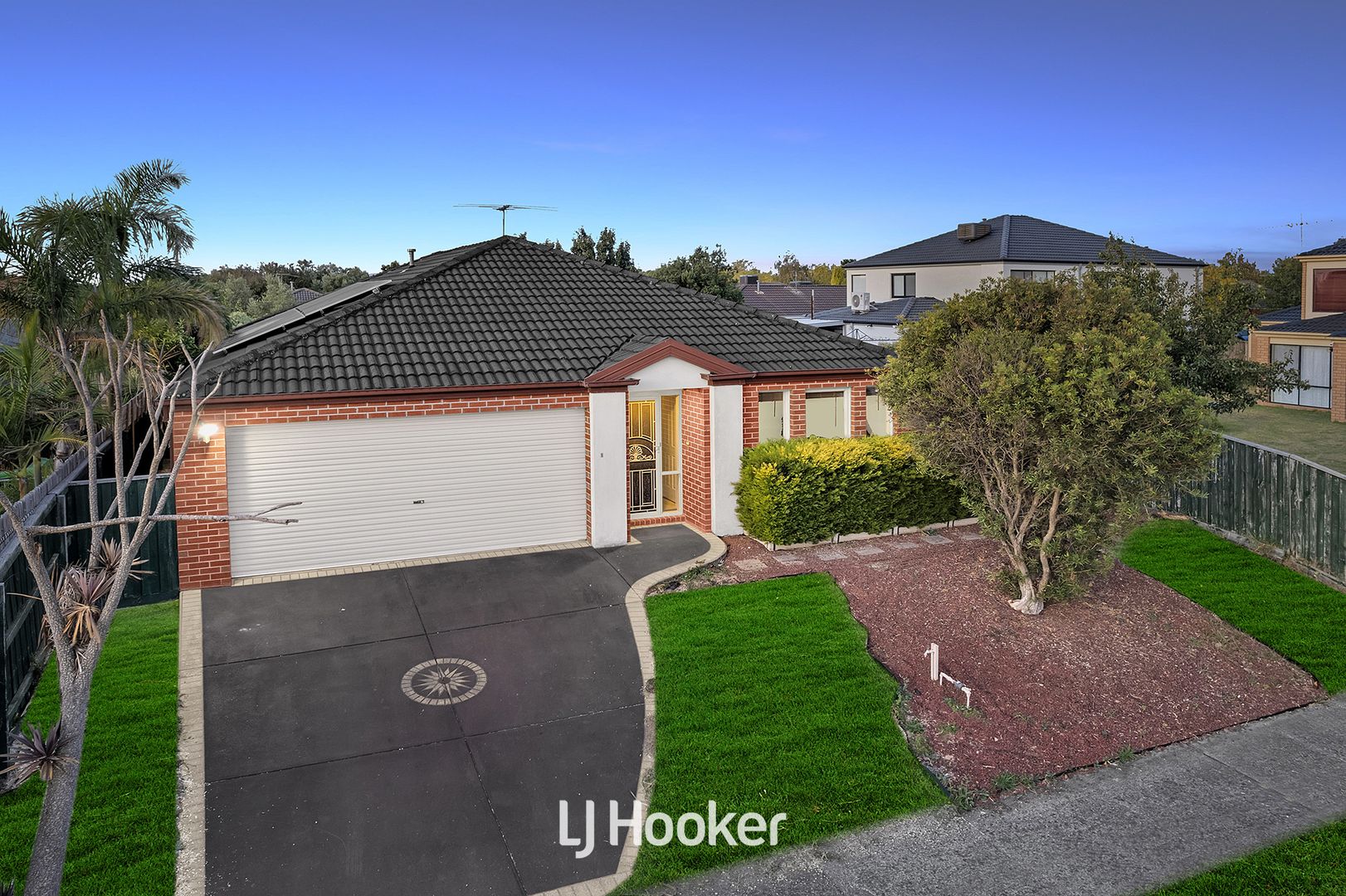 10 St Georges Road, Narre Warren South VIC 3805, Image 1