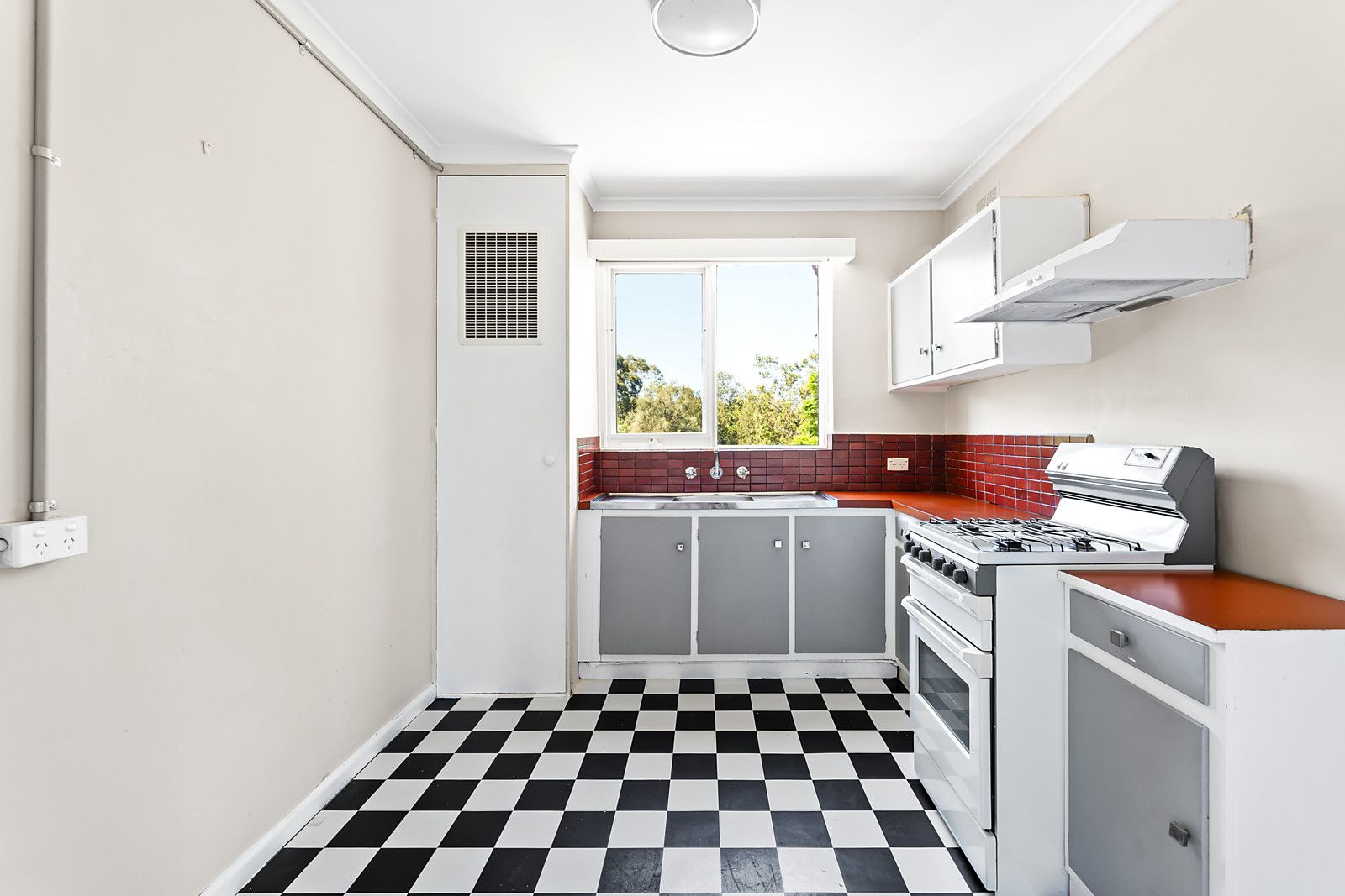 9/38 Spray Street, Elwood VIC 3184, Image 2