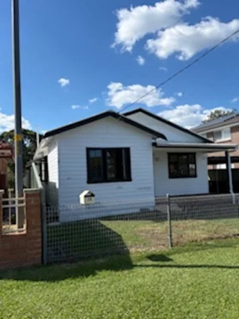 15 Oatlands Street, Wentworthville NSW 2145