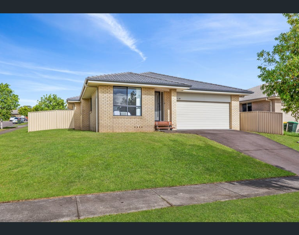 11 Macrae Street, East Maitland NSW 2323