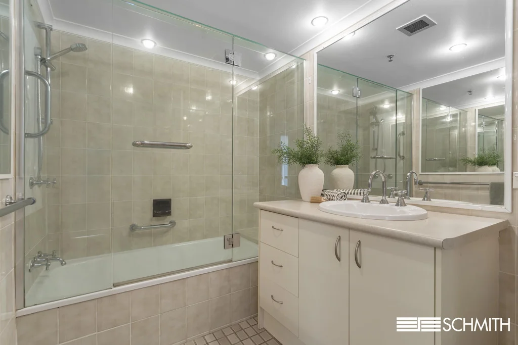 Additional image 12 of 10d/30 Laycock Street, Surfers Paradise QLD 4217