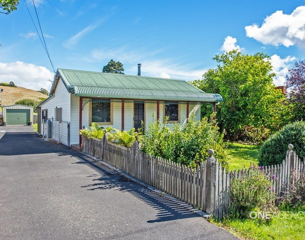 24 Upper Havelock Street, Smithton TAS 7330