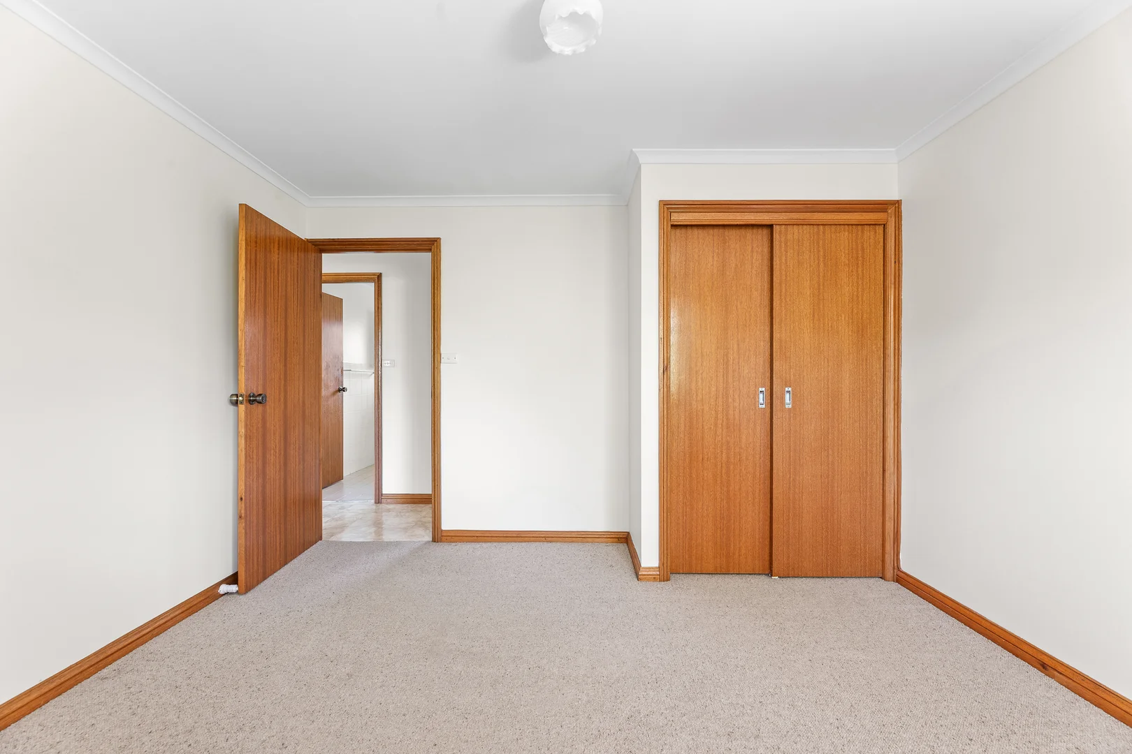 Additional image 7 of 2/27 Berrima Parade, Surfside NSW 2536