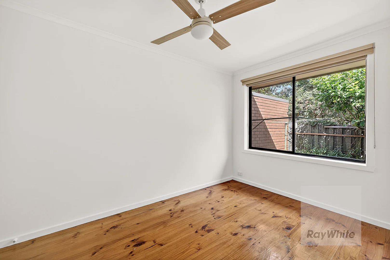 Additional image 4 of 4/33-37 Chingford Street, Fairfield VIC 3078